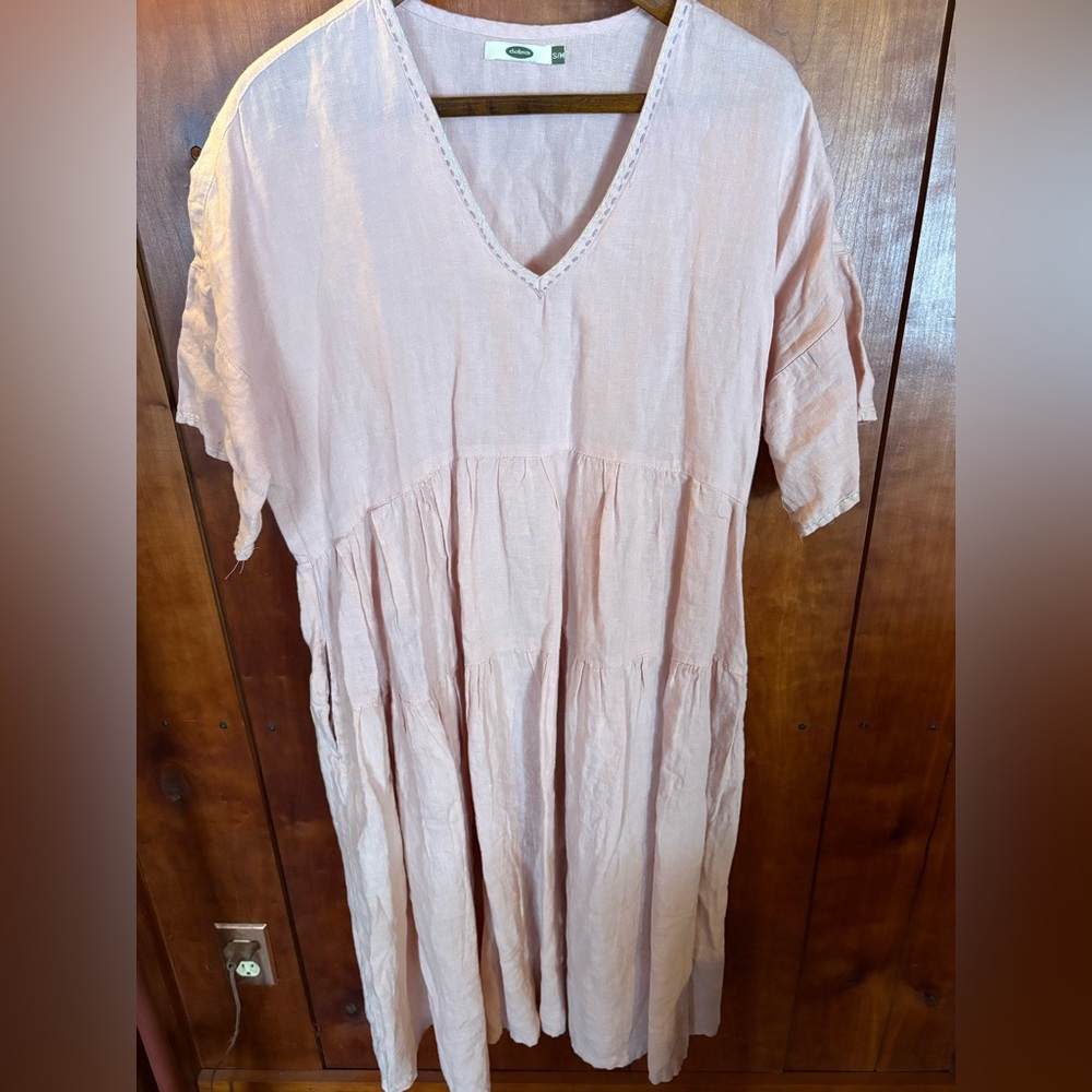 Dolma boutique 100% Linen Pink V-Neck Tiered Dress